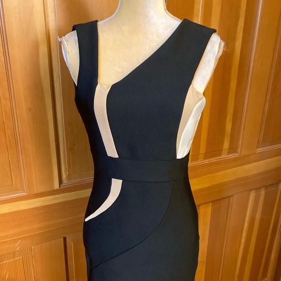 Women’s Colorblock Split High Bandage Dress. - Picture 11 of 16